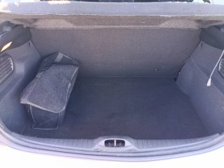 Peugeot 208 gasolina  1.2 pure. Peugeot 208 2018
