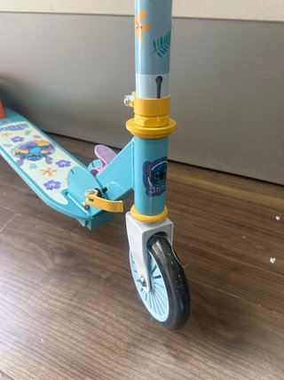 Smoby Patinete 2 Ruedas Stitch Plegable