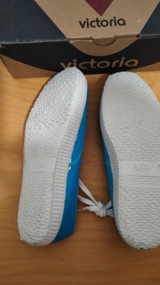 Zapatillas Victoria Clásicas Azules Nuevas