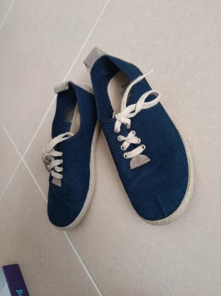 Zapatos Batilas niño azul marino. N° 32