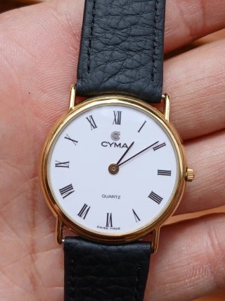 Reloj Cyma Quartz Vintage Dama Dorado