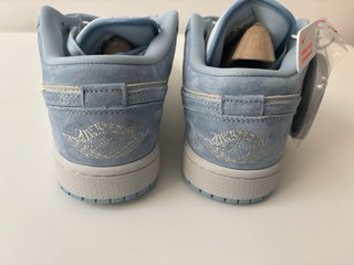 Nike Air Jordan 1 Low Balenciaga Azul