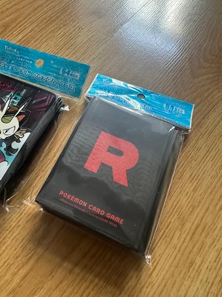 Lote 3 Fundas Oficiales Pokémon Center Team Rocket