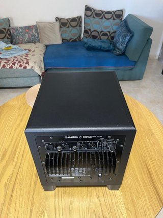 Subwoofer Yamaha HS8S Activo Negro