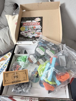 Monopoly U-Build Hasbro Juego de Mesa