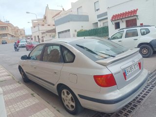 Hyundai Elantra 2002