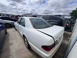 C1079 DESPIECE COMPLETO MERCEDES CLASE E W210