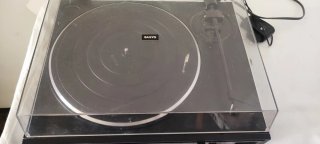 Tocadiscos Sanyo Negro
