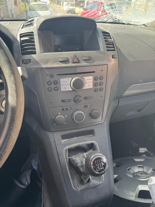 Despiece Opel Zafira B 1.9 CDTI 100CV 2006