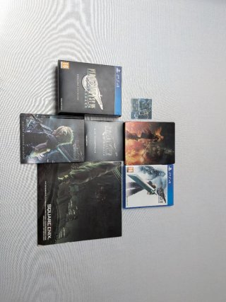 Final Fantasy VII Remake Deluxe PS4