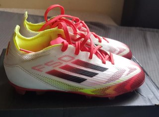 Botas de fútbol Adidas Talla 30