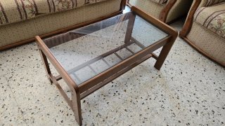 Sofá, 2 sillones y mesa de centro