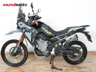 CFMOTO 450MT