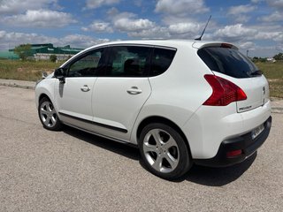 Peugeot 3008 2012