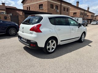 Peugeot 3008 2012