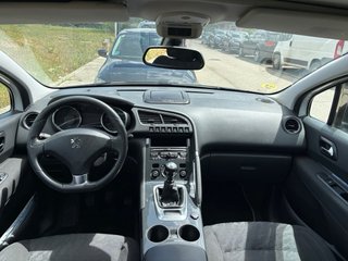 Peugeot 3008 2012