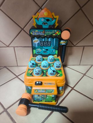 Juego de martillo Zombie War