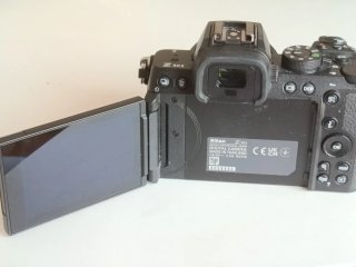 Nikon Z50 II - Nueva en caja y garantía
