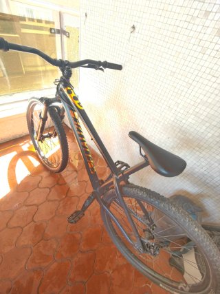 Specialized P3 Dirt Jump Bike