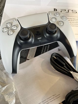 PlayStation 5 PS5 Digital Edition 825GB