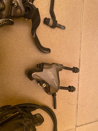 Juego Frenos Shimano XT M8100  Hidráulicos