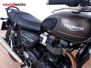 TRIUMPH SPEED TWIN 900