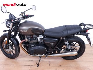TRIUMPH SPEED TWIN 900