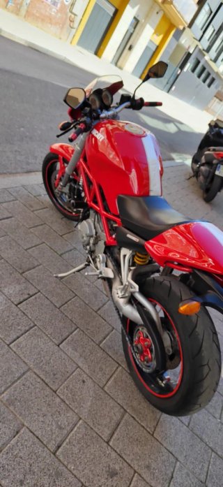 Ducati Monster S2R Roja