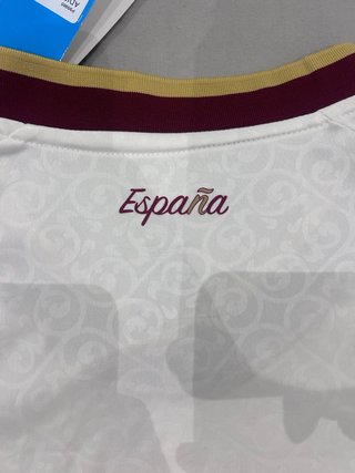 Segunda equipación España Talla M