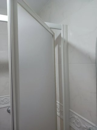 Mampara ducha 70x70.  Puerta abatible.