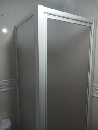 Mampara ducha 70x70.  Puerta abatible.