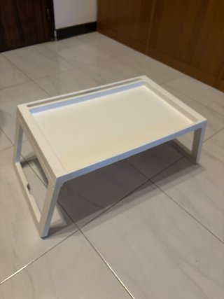 Mesa auxiliar