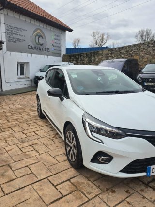 Renault Clio 2023