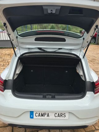 Renault Clio 2023