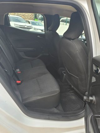 Renault Clio 2023