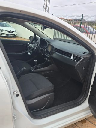 Renault Clio 2023