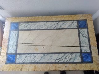 Baúl antiguo restaurado pintado a mano