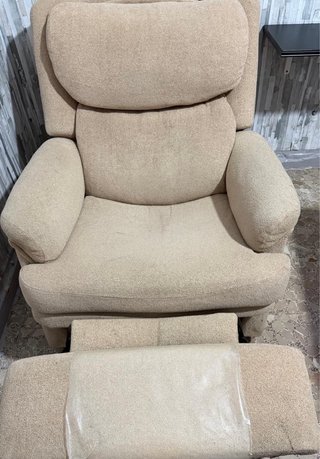 Sillón / Mecedora beige tela
