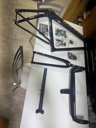 Telaio bici Colnago V4RS