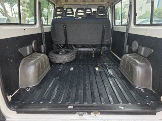 Peugeot Boxer 2.8 HDI modelo largo