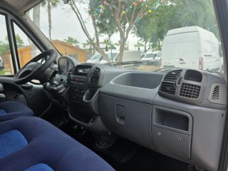 Peugeot Boxer 2.8 HDI modelo largo