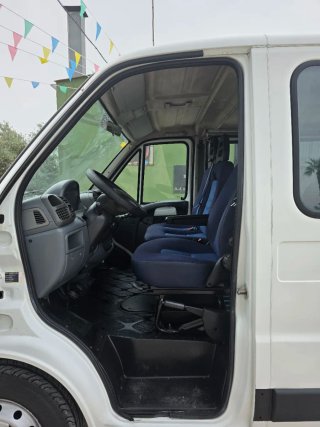 Peugeot Boxer 2.8 HDI modelo largo