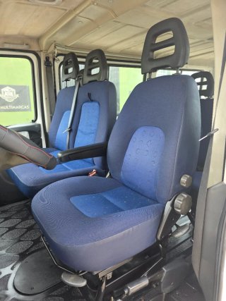 Peugeot Boxer 2.8 HDI modelo largo
