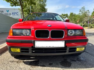 BMW 325i coupe E36 1992