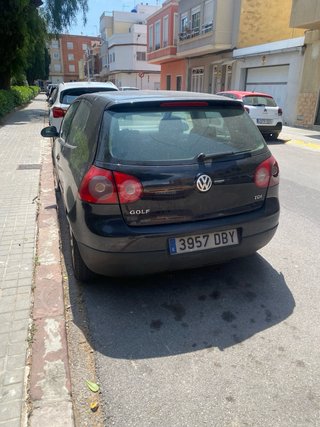 Volkswagen Golf 2004