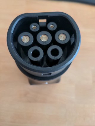 V2L Discharge Type 2 Adapter (3.6 kW)