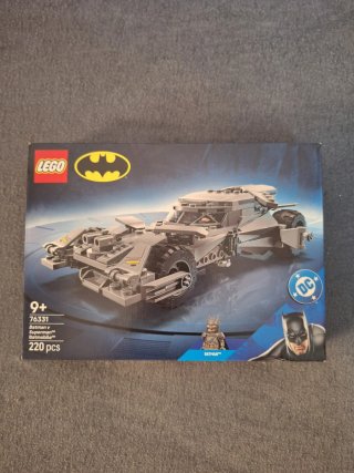 LEGO DC Batman Batmobile 76331