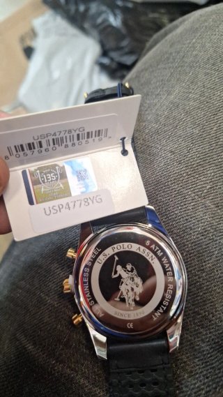 Reloj U.S. Polo Assn. USP4778YG Dorado y negro