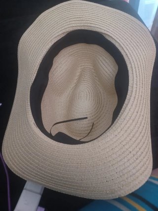 Sombrero de paja beige