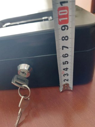 Caja de seguridad metálica con llave